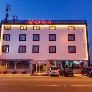 Hotel Mora
